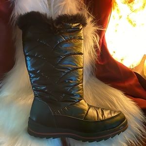 Black Zip Up Weather Boots